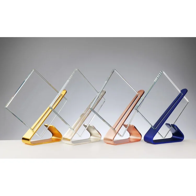 Glastrophäen Ehrenglanz mit Metall 68440 - 68443